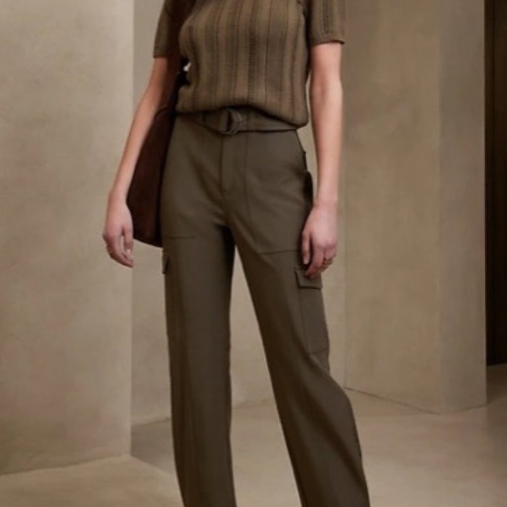NWT! Banana Republic High Rise Slim Fit Stretch Cargo Pants Army Green 💚 Rare - Picture 2 of 3